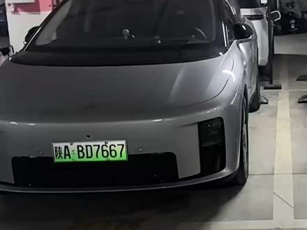 LiXiang i8