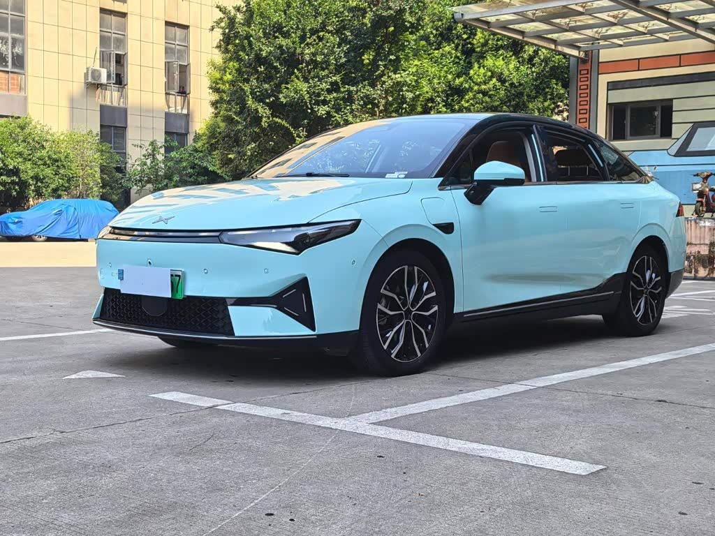 Xpeng P5