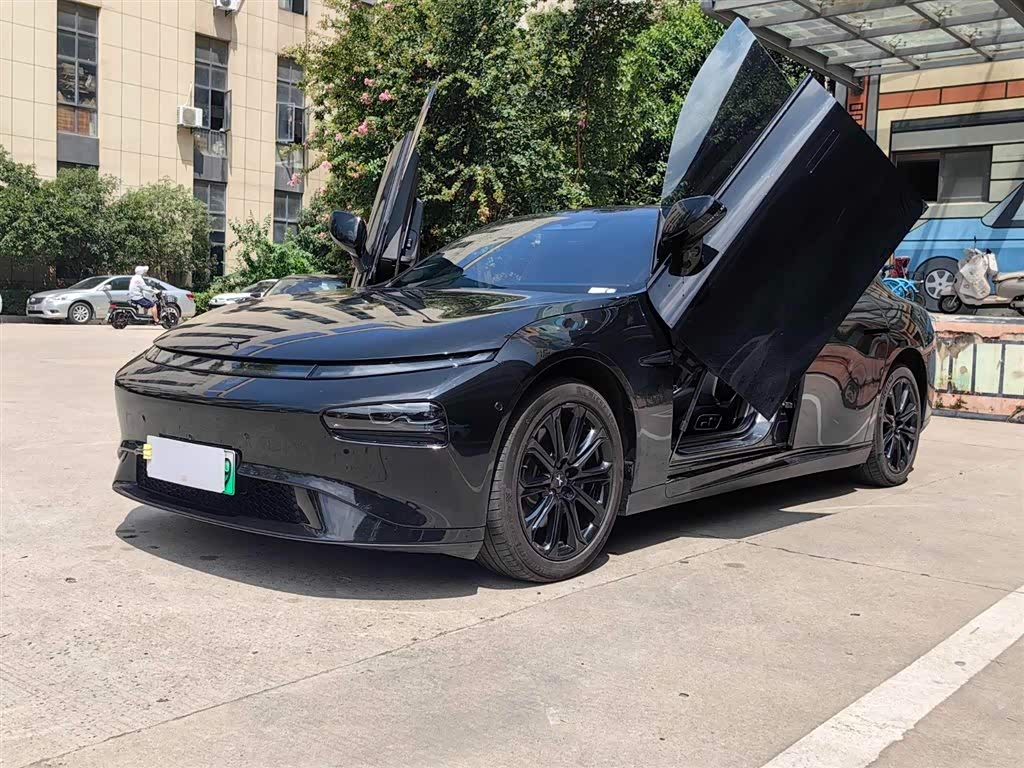 Xpeng P7