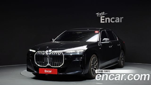BMW 7-Series, Чёрный