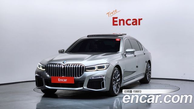BMW 7-Series, Тёмно-серый