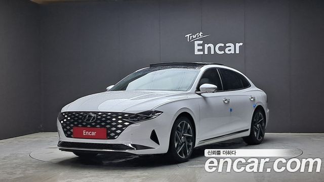 Hyundai Grandeur, Белый