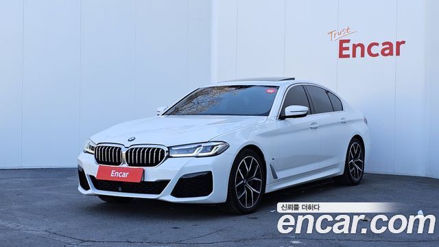 BMW 5-Series, Белый