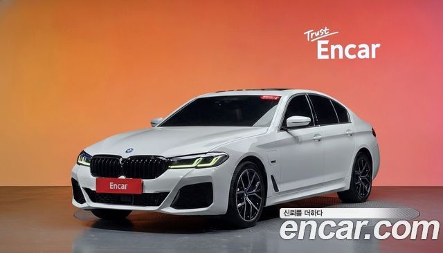BMW 5-Series, Белый