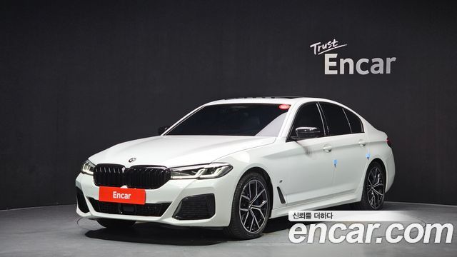BMW 5-Series, Белый