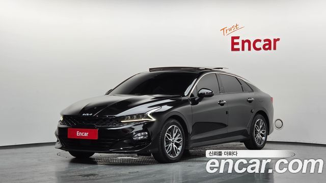 Kia K5, Чёрный